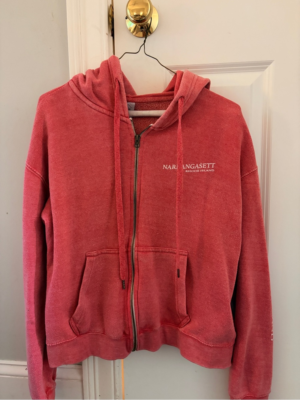 Narragansett RI Zip-Up Hoodie in Washed Red